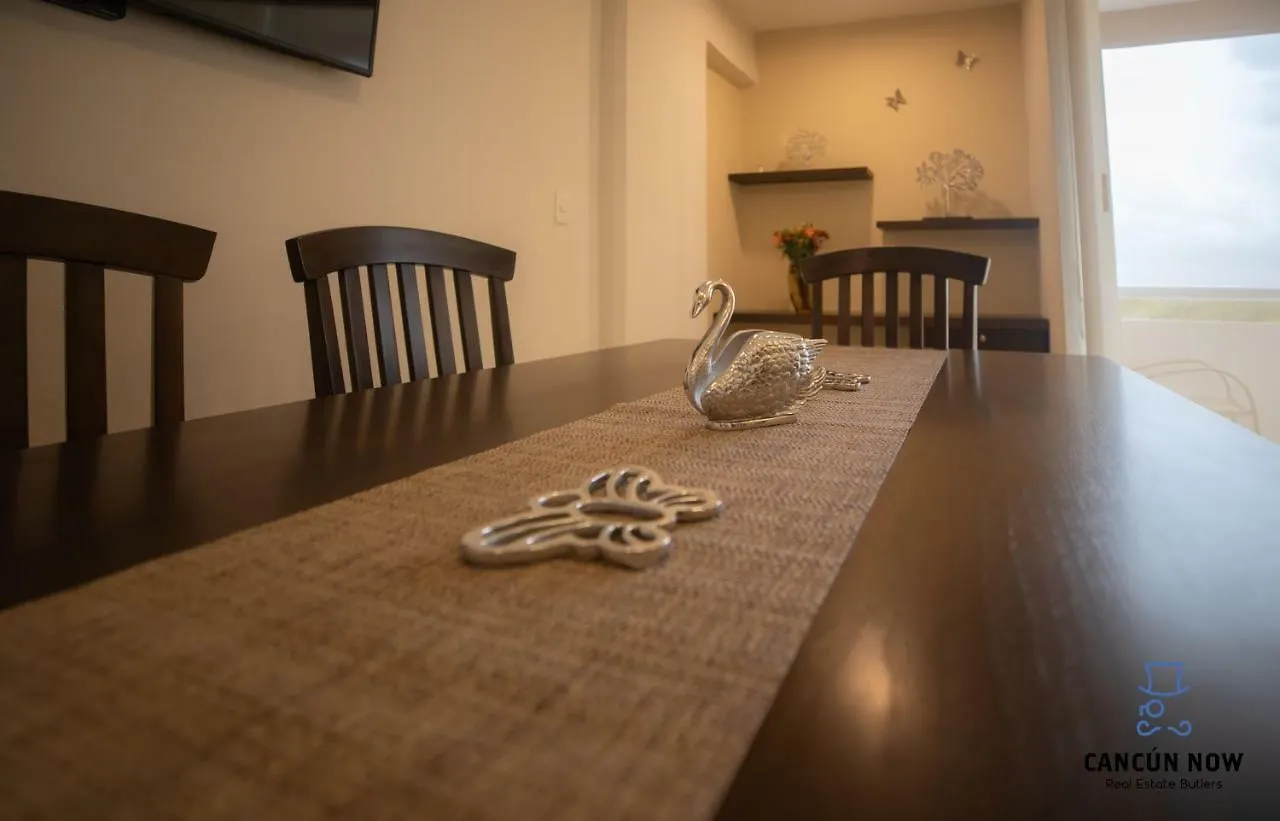 Liverte Luxury Condos Cancún 0*,