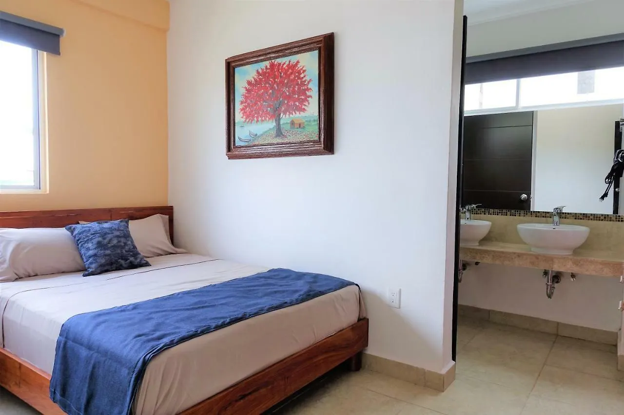 Liverte Luxury Condos Cancún 0*,